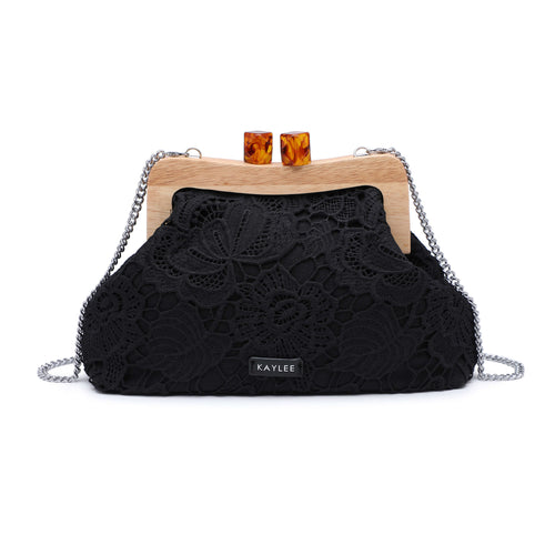 LACE CLUTCH